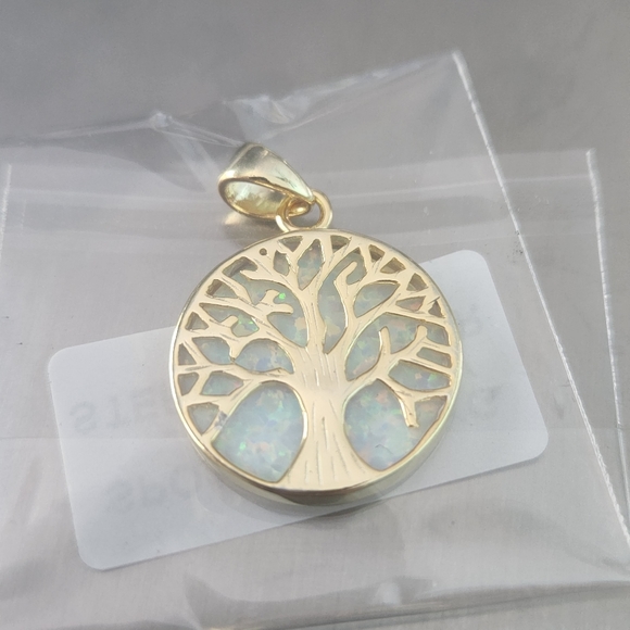 Gold Plated Sterling Silver Tree Of Life Pendant With Chain - Picture 3 of 6
